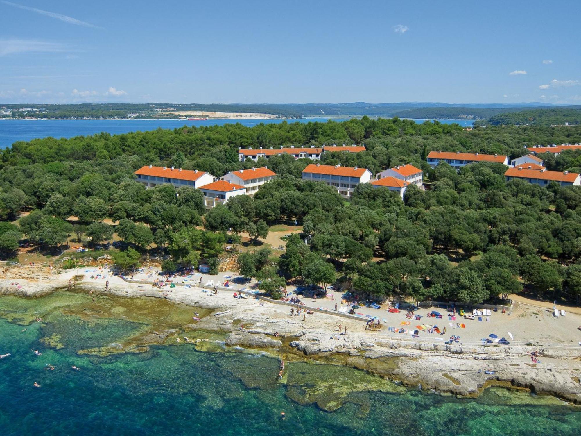 Lanterna Resort Tar-Vabriga Exterior photo