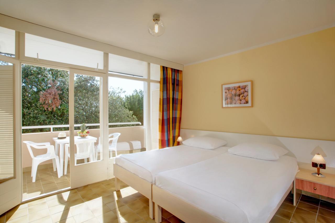 Lanterna Resort Tar-Vabriga Exterior photo