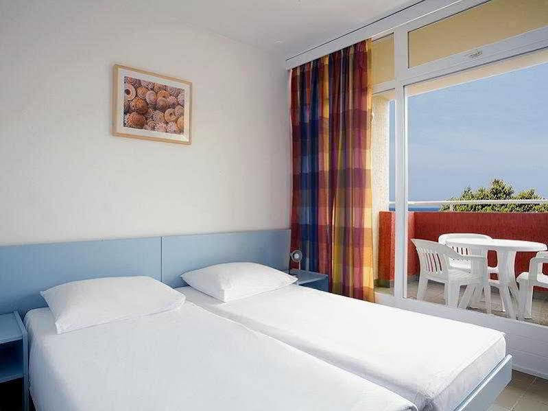 Lanterna Resort Tar-Vabriga Exterior photo